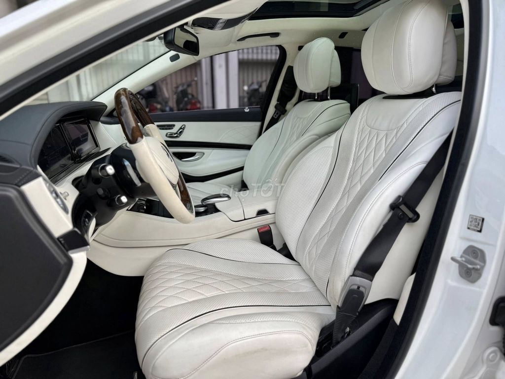 MERCEDES BENZ S400 Đời 2016 Độ Lên MAYBACH Cực Đẹp. Mua bán Ô tô tại Quận Tây Hồ Hà Nội được đăng bởi Nguyễn Hoàng Sơn hình 4