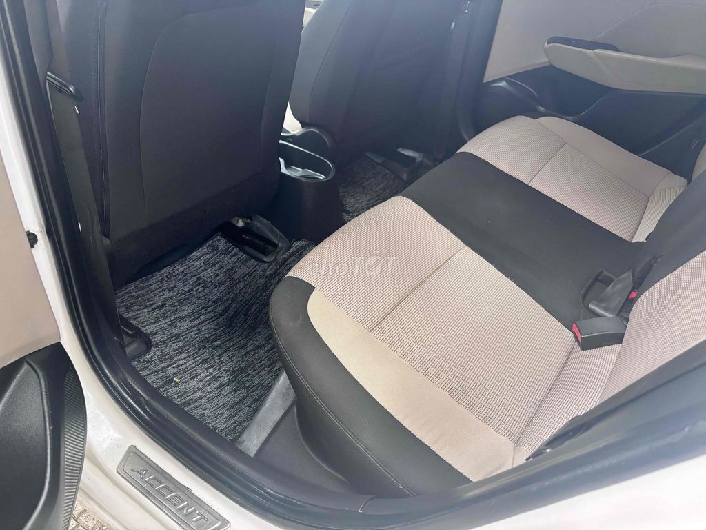 Càn bán gấp Accent 2018 1.4 MT. Mua bán Ô tô tại Quận Liên Chiểu Đà Nẵng được đăng bởi chính chủ hình 8