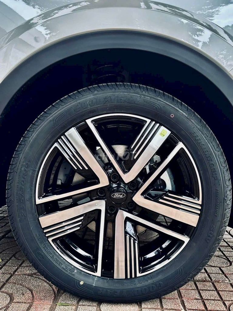 1120 2025 Titanium X 1.5 AT. Mua bán Ô tô tại Huyện Châu Thành Tiền Giang được đăng bởi Thư Trương Ford hình 5