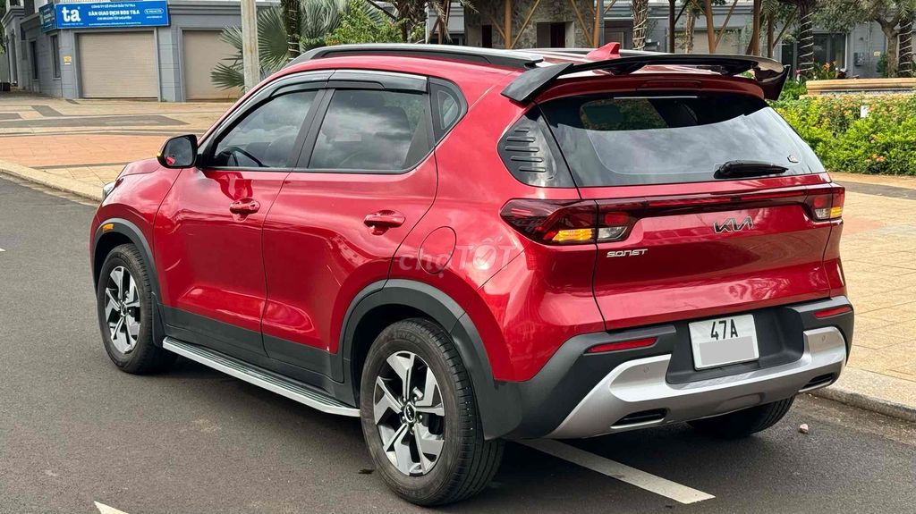 Kia Sonet 2022 Deluxe 1.5 MT - 27000 km. Mua bán Ô tô tại Thành phố Buôn Ma Thuột Đắk Lắk được đăng bởi đạt lê hình 6