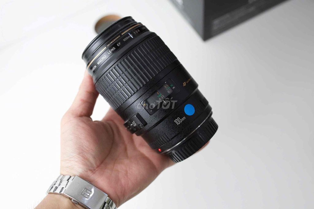 Ống kính Canon EF 100mm f/2.8 Macro Đen. Mua bán Máy ảnh, Máy quay tại Quận Phú Nhuận Tp Hồ Chí Minh được đăng bởi Khánh máy ảnh top 1 hình 1