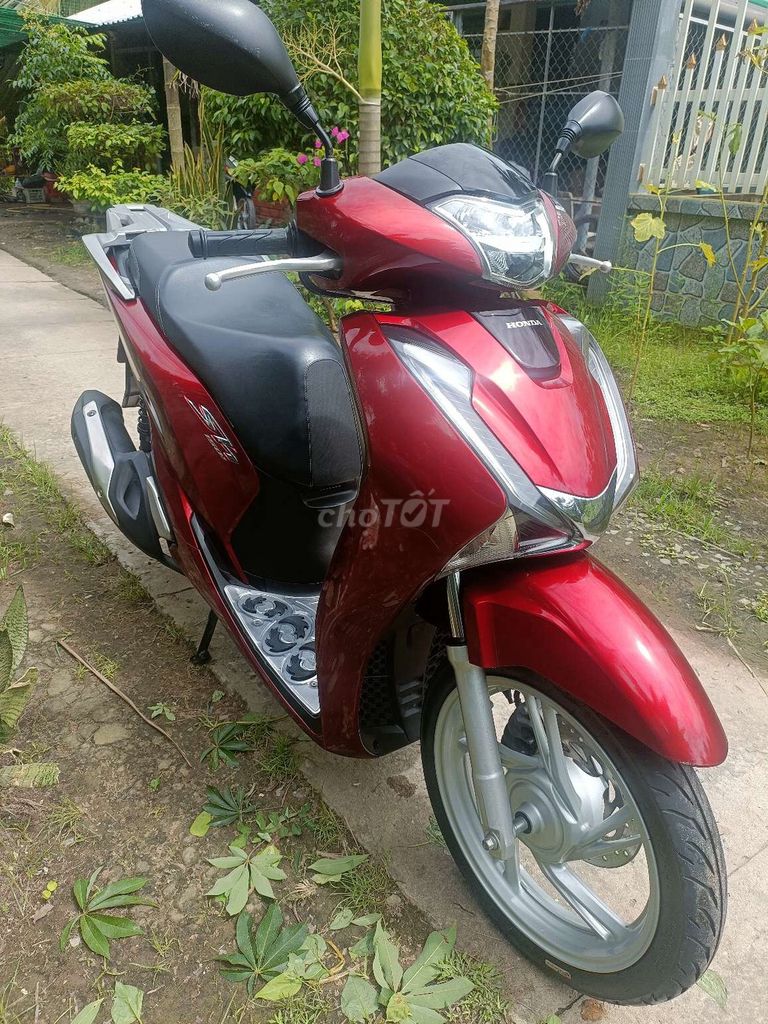 sh VN đời 2018 , CBS , 150cc
ít chạy 15000km. Mua bán Xe máy tại Huyện Giồng Trôm Bến Tre được đăng bởi Khan Tran hình 4