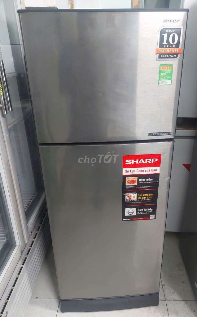 Tủ lạnh 180 lít Sharp inverter