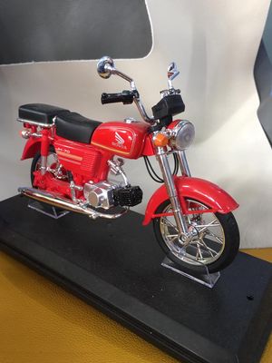 Mô hình xe máy JH 70 Honda màu đỏ