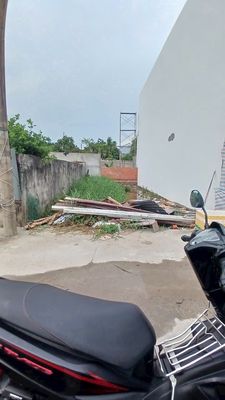 Còn 1 lô HXT 3ty Thị Trấn Tân Túc gọi Em Ngay. Mua bán đất tại Huyện Bình Chánh Tp Hồ Chí Minh được đăng bởi Ngọc Huyền Nhà Đất Chính Chủ