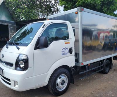 Bán gấp kia 2.4 tấn đời 2024 thùng kín 3m5. Mua bán Xe tải, xe ben tại Thành phố Thuận An Bình Dương được đăng bởi Hồ Xe Tải