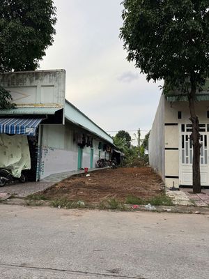 Đất nền SỔ HỒNG RIÊNG, Ngay Phan Đăng Lưu, Hiệp An, TDM, 870TR,150M2. Mua bán đất tại Thành phố Thủ Dầu Một Bình Dương được đăng bởi Hoàng Minh BDS