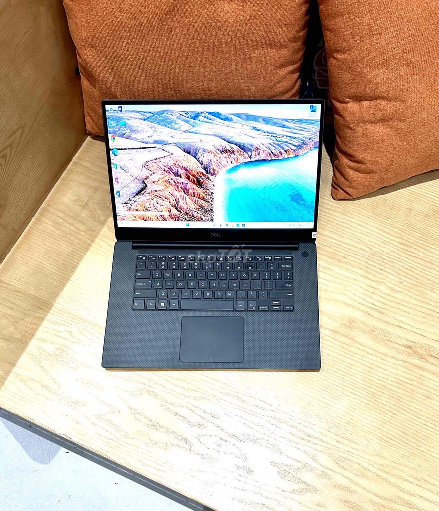 Dell XPS 7590 4K touch like new. Mua bán Laptop tại Quận Hồng Bàng Hải Phòng được đăng bởi Trần Mạnh Cường hình 1