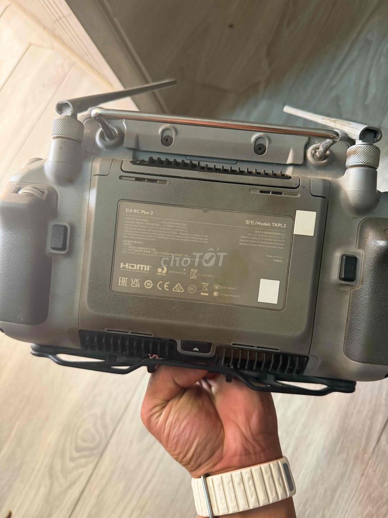 Tay cầm DJI RC Plus 2 Xám. Mua bán Phụ kiện (Màn hình, Chuột...) tại Huyện Vĩnh Hưng Long An được đăng bởi hoài hình 1