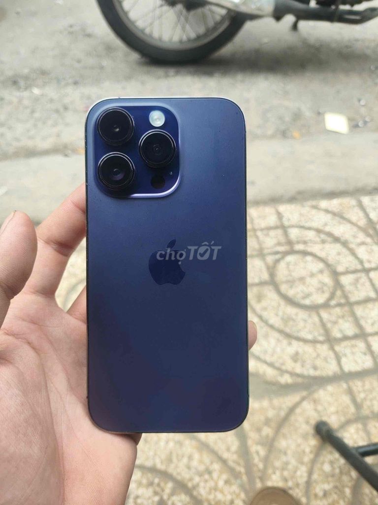 Apple iPhone 14 Pro 128GB Tím Mỹ Đã sử dụng. Mua bán Điện thoại tại Quận Tân Phú Tp Hồ Chí Minh được đăng bởi Hoàng ninh Thuận hình 1