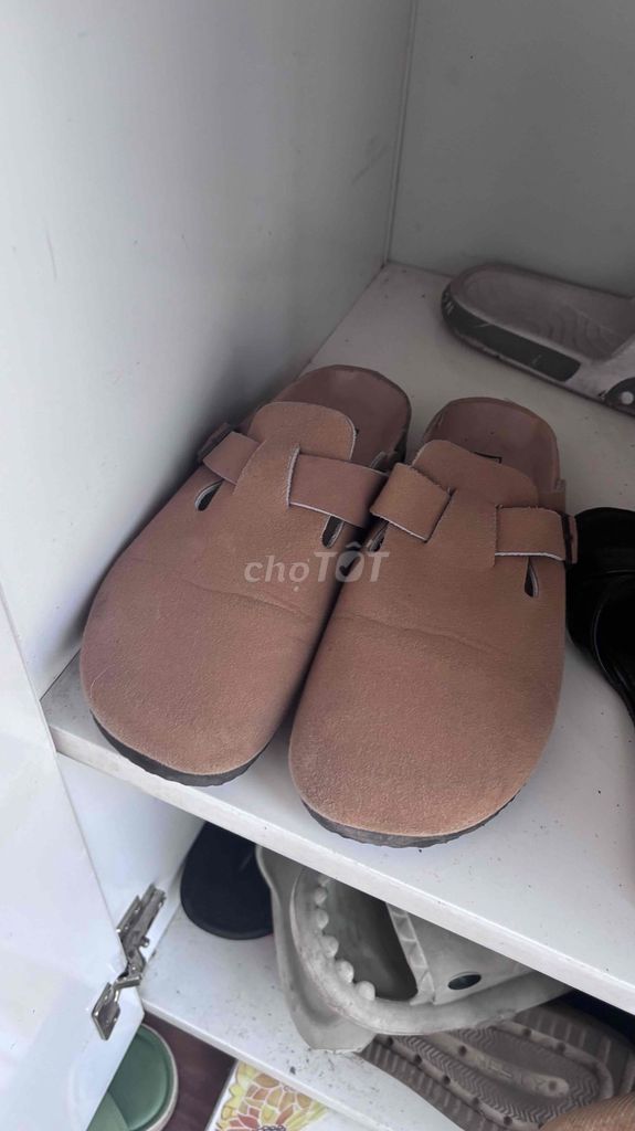 Dép sục nâu size 42 mới ạ. Mua bán Giày dép tại Huyện Bình Chánh Tp Hồ Chí Minh được đăng bởi Đức Trí hình 1
