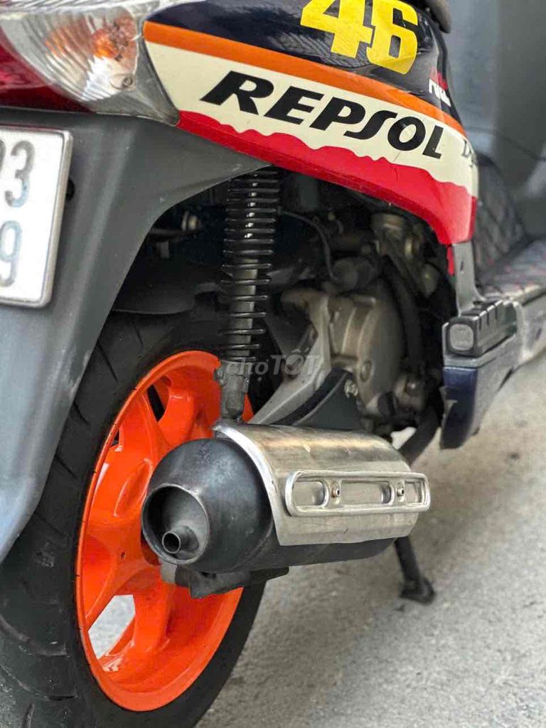 Honda Dylan Repsol biển số 0909. Mua bán Xe máy tại Quận 7 Tp Hồ Chí Minh được đăng bởi Hoàng Lambada hình 1