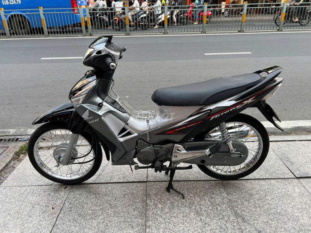 Honda future x 2011 số 90% biển số 81 chính chủ