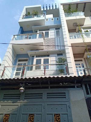 Nhà phố 64 m² · 4 PN · Huỳnh Văn Bánh