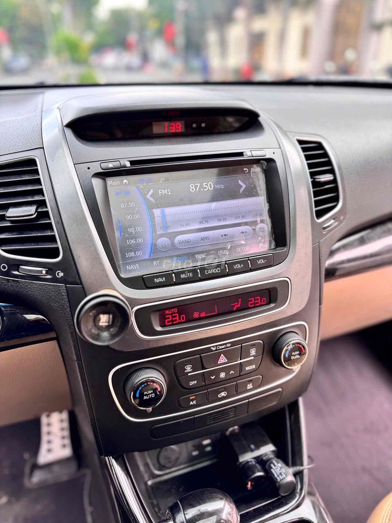 Kia Sorento 2017 GAT - 100000 km. Mua bán Ô tô tại Quận Gò Vấp Tp Hồ Chí Minh được đăng bởi Nguyễn Văn Lương hình 6