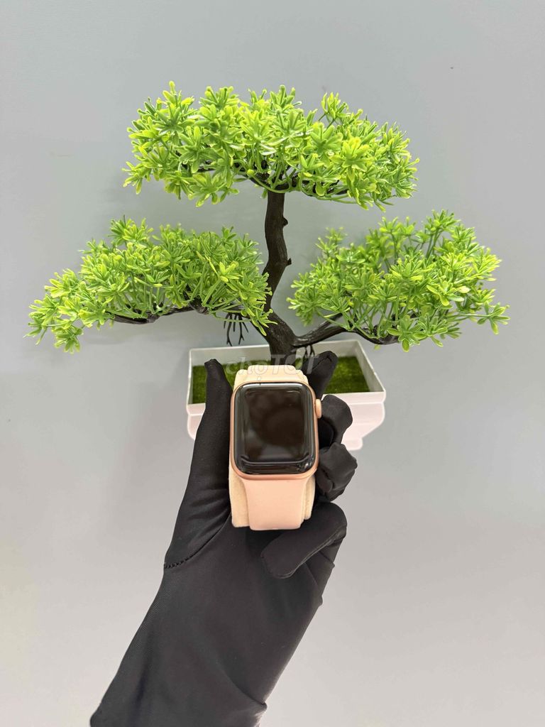 ⭐️Apple Watch SE GPS 40mm Hồng 99%⭐️Giá tốt✅✅. Mua bán Thiết bị đeo thông minh tại Thành phố Huế Thừa Thiên Huế được đăng bởi Cầm Đồ Thanh Lý  hình 1