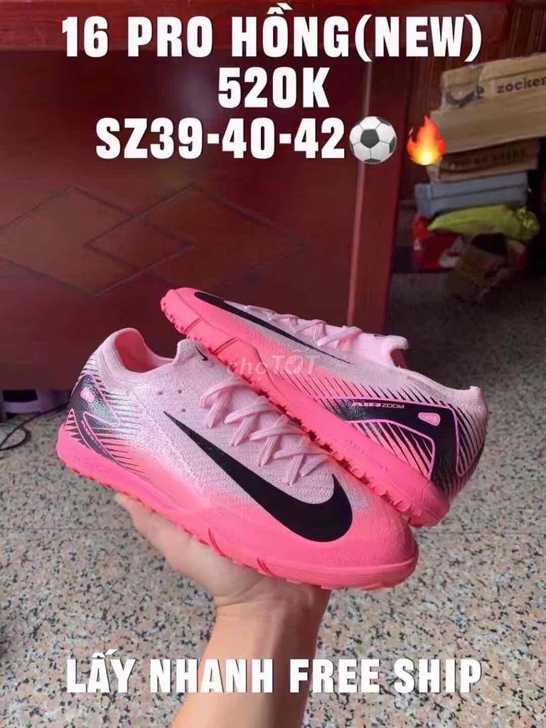 Giày đá bóng Nam Hồng size 39-40-42. Mua bán Đồ thể thao, Dã ngoại tại Thành phố Móng Cái Quảng Ninh được đăng bởi hưng dz hình 1