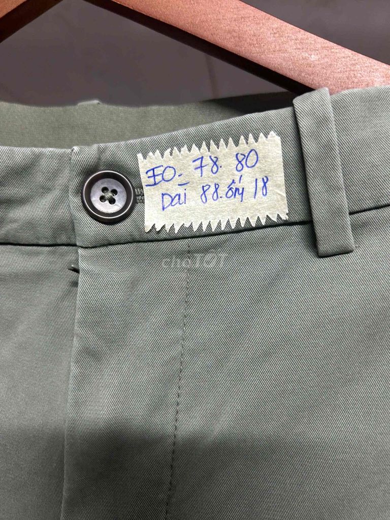 Quần tây nam Uniqlo Cotton Xám xanh. Mua bán Quần áo tại Quận Gò Vấp Tp Hồ Chí Minh được đăng bởi ĐỒ SI HIỆU CHÍNH HÃNG hình 1
