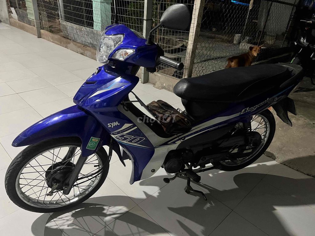 cần bán SYM elegant 50cc. Mua bán Xe máy tại Quận 12 Tp Hồ Chí Minh được đăng bởi viet hình 6