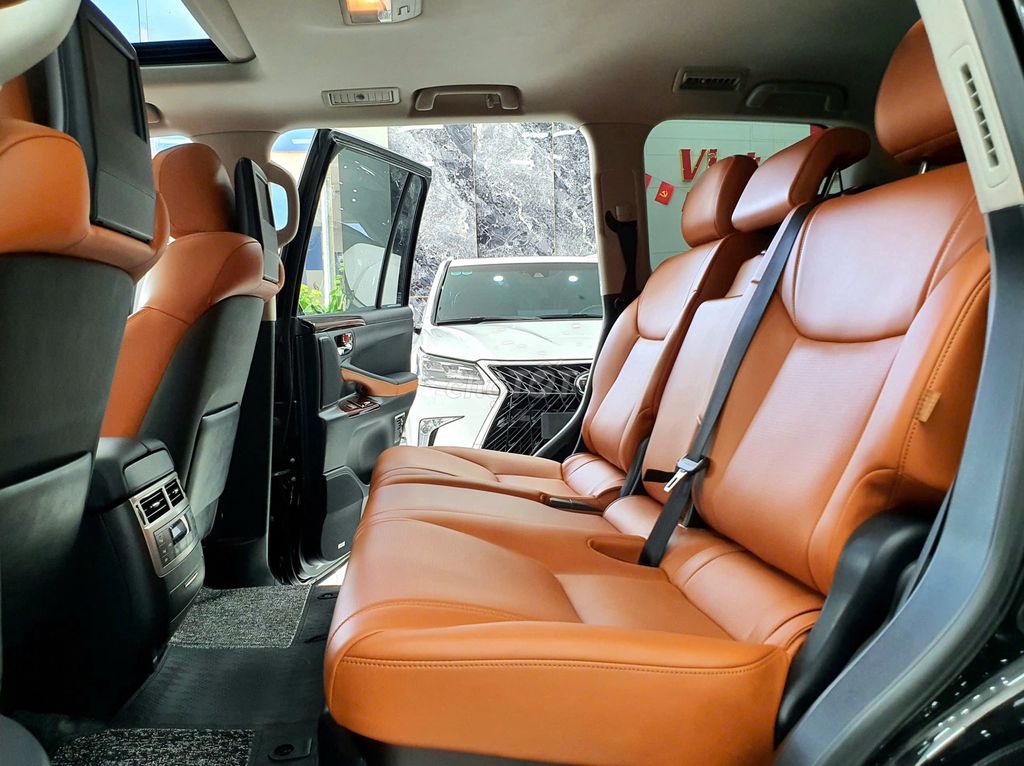 Lexus LX 2014 570 - 110000 km. Mua bán Ô tô tại Quận Bắc Từ Liêm Hà Nội được đăng bởi Tiến Tiến hình 15