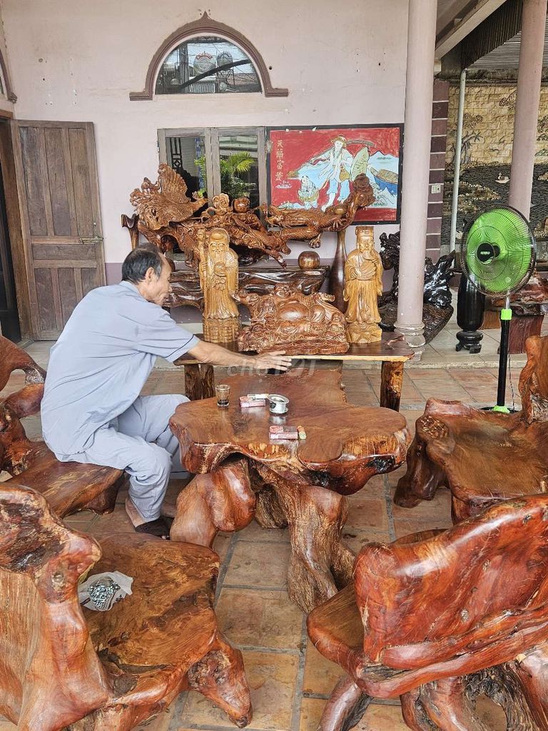Đồ gỗ mỹ nghệ Gỗ tự nhiên Nâu đỏ. Mua bán Đồ sưu tầm, đồ cổ tại Huyện Cư Jút Đắk Nông được đăng bởi DungNguyen hình 1