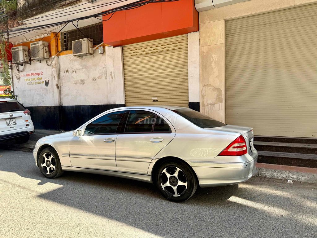 Mercedes Benz C Class 2004 C240 Avantgarde. Mua bán Ô tô tại Quận Ngô Quyền Hải Phòng được đăng bởi Vũ Anh Tuấn hình 5