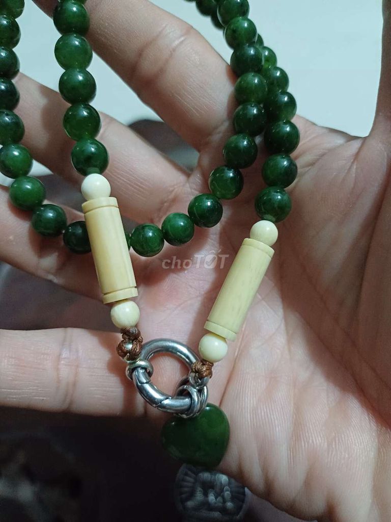Dây chuyền Ngọc Hòa Điền Xanh lục. Mua bán Phụ kiện thời trang khác tại Thành phố Đồng Xoài Bình Phước được đăng bởi PN Ngọc Minh hình 1