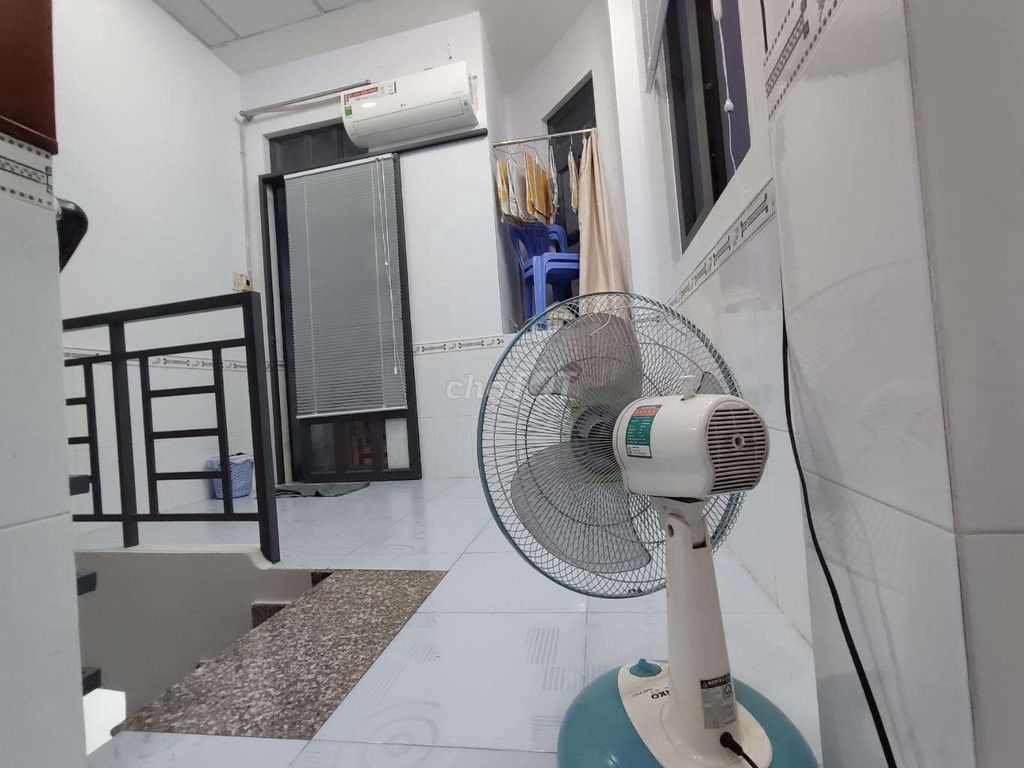 NHÀ 3 TẦNG MỚI ĐẸP LINH ĐÔNG – FULL NỘI THẤT – CHỈ 2,4 TỶ. Mua bán Nhà ở tại Thành phố Thủ Đức Tp Hồ Chí Minh được đăng bởi Ngọc Hà hình 5