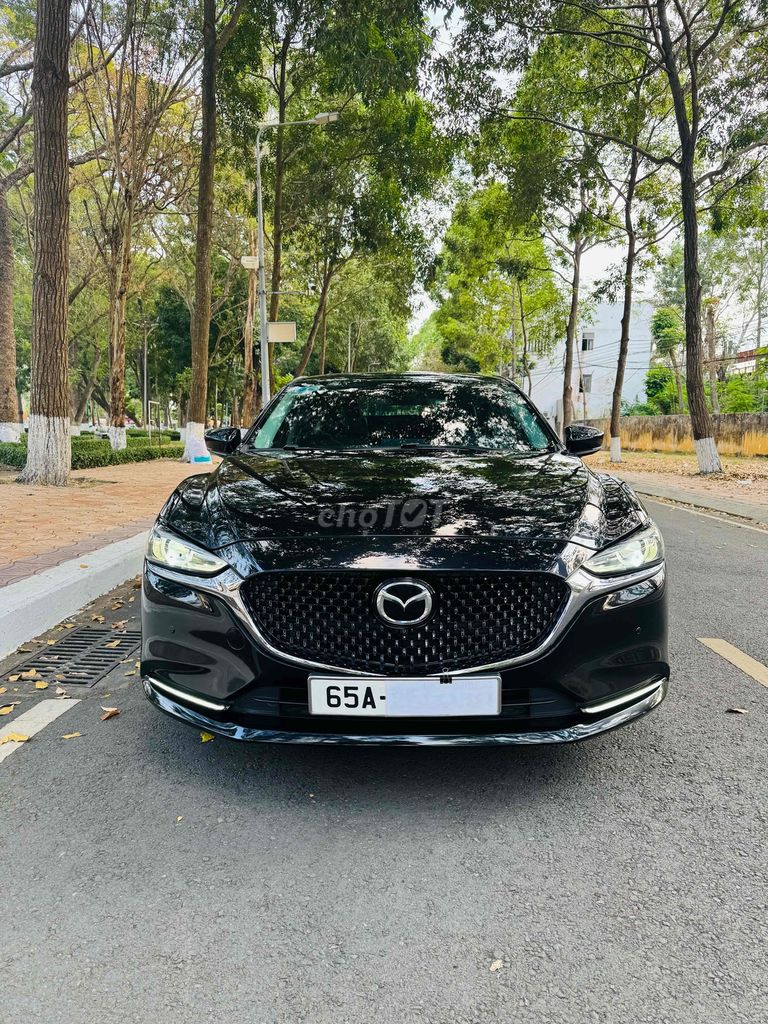 Mazda 6 2020 2.0L Premium (Rất Mới và Zin)