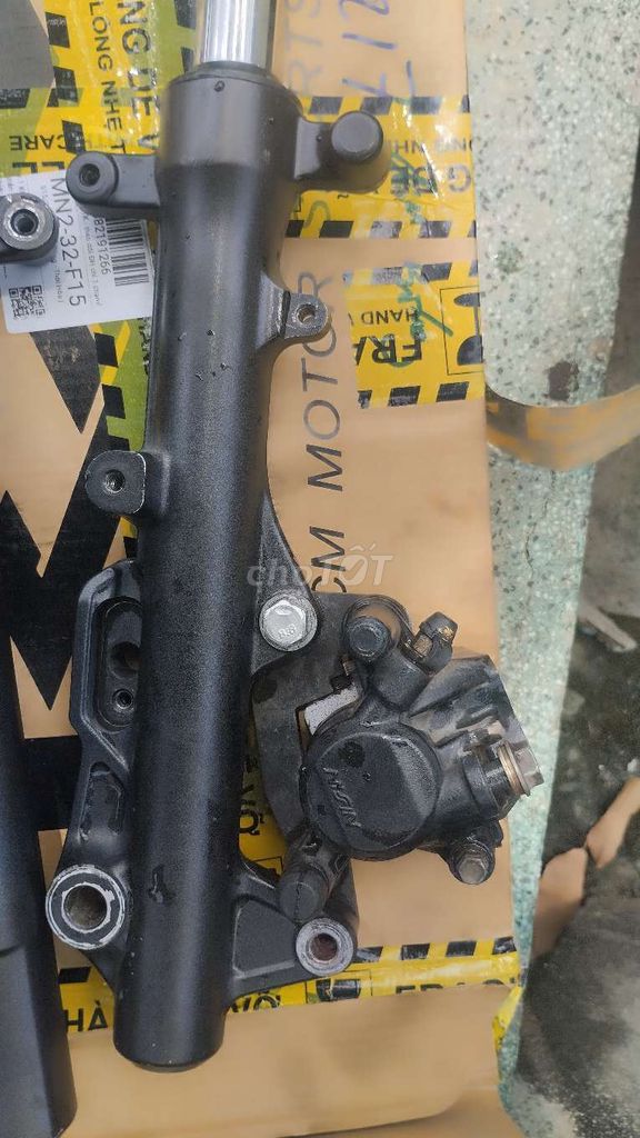 Phuộc trước vario160 abs + heo dầu zin. Mua bán Phụ tùng xe tại Thị xã Bến Cát Bình Dương được đăng bởi trí chiến hình 5