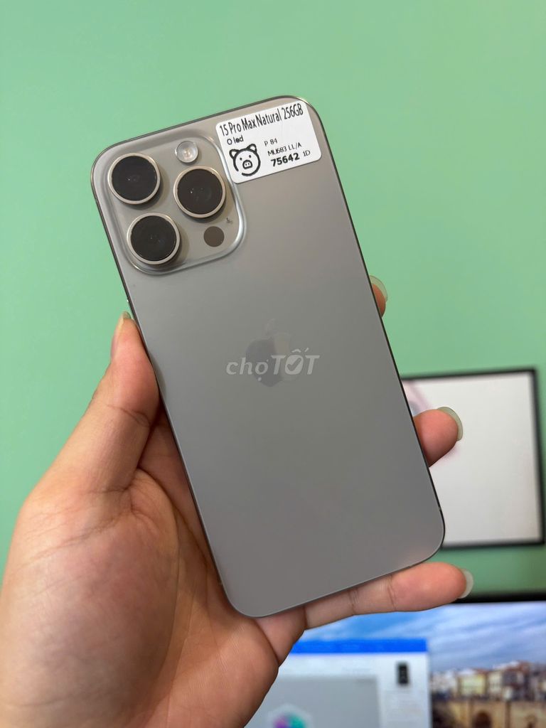 ✨iphone 15 pro max quốc tế 256gb thay màn oled . Mua bán Điện thoại tại Quận Thanh Xuân Hà Nội được đăng bởi Thành Vũ Mobile hình 1