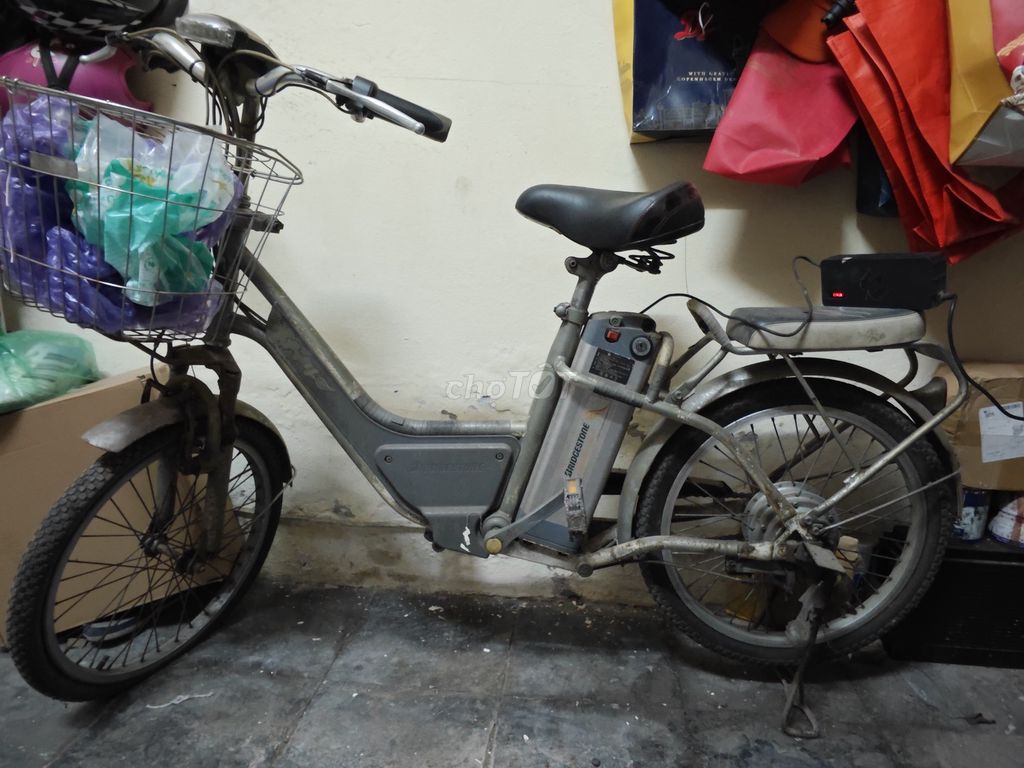 Bán xe đạp điện bridgestone. Mua bán Xe điện tại Quận Đống Đa Hà Nội được đăng bởi Dũng hình 2