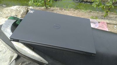 Dell 3542 game i3 4005 8g 128g 15.6 p 2h giá 1.7tr