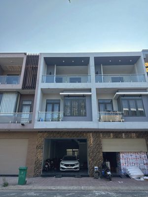 NHÀ 1 TRỆT 2 LẦU - KHU NHÀ Ở THẮNG LỢI - TÂN ĐÔNG HIỆP - DĨ AN 