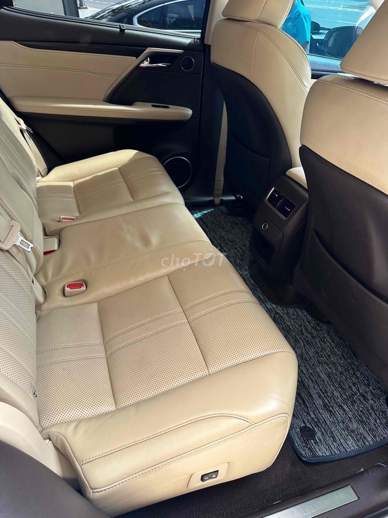 Lexus RX350 2016 Trắng 61000 dặm. Mua bán Ô tô tại Thành phố Biên Hòa Đồng Nai được đăng bởi Tran Hieu Car hình 8