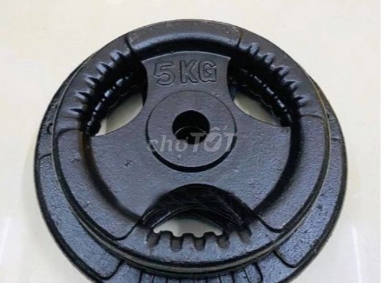 12 Bánh tạ sắt 5kg Đen và 2 đòn tay. Mua bán Đồ thể thao, Dã ngoại tại Huyện Núi Thành Quảng Nam được đăng bởi hùng hình 1