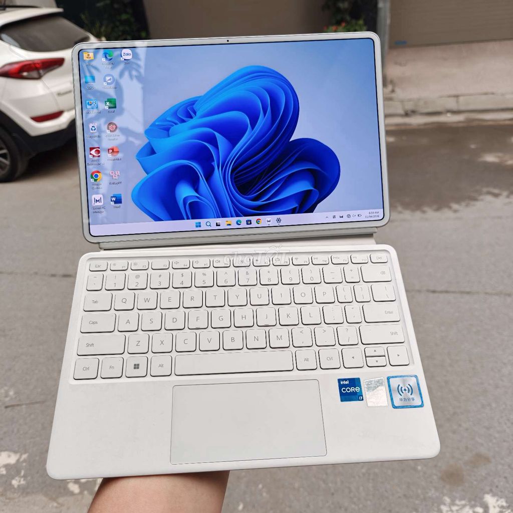 Huawei MateBook E i7 RAM 16GB màn OLED siêu đẹp. Mua bán Laptop tại Huyện Thanh Trì Hà Nội được đăng bởi Phạm Minh Phương hình 1