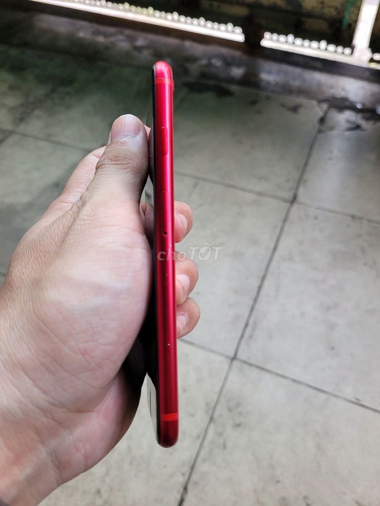 Apple iPhone SE 2 64GB Đỏ Màn hình zin. Mua bán Điện thoại tại Quận 5 Tp Hồ Chí Minh được đăng bởi Hội Đồ Điện Tử hình 1