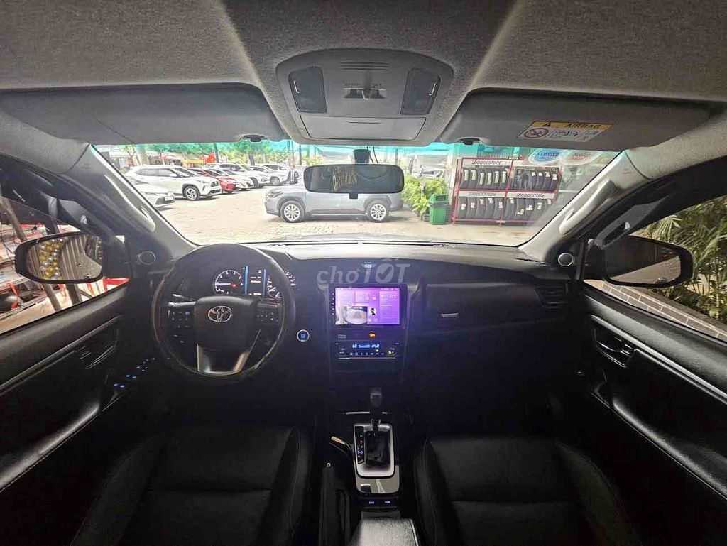 Toyota Fortuner 2.4AT 4X2 2024 Xe hãng bán. Mua bán Ô tô tại Quận Tân Phú Tp Hồ Chí Minh được đăng bởi TRƯƠNG THANH TUYỀN hình 7