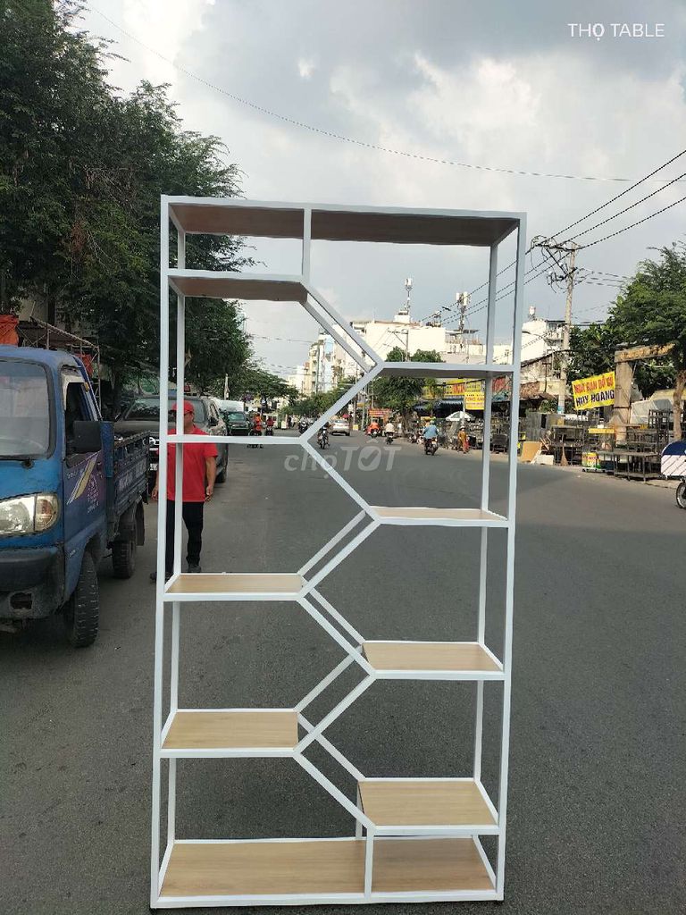 Kệ rượu khung sắt 2mx1mx30cm. Mua bán Tủ, kệ gia đình tại Quận Tân Bình Tp Hồ Chí Minh được đăng bởi nguyen duc tho hình 1