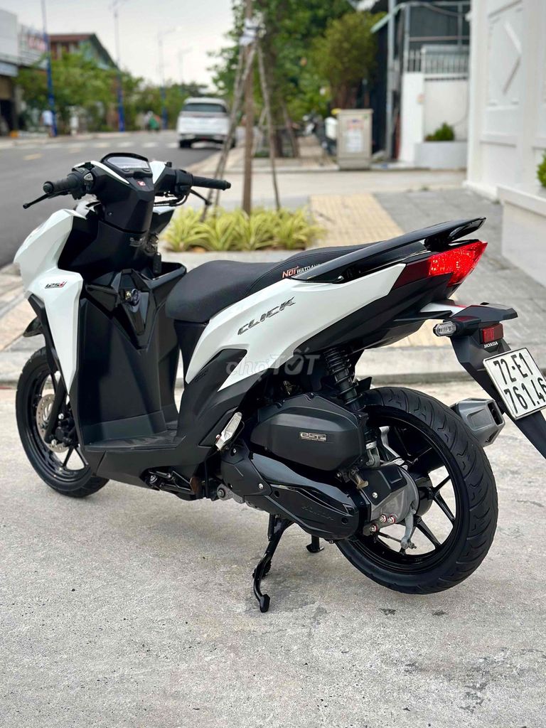 VARIO 150 2020 Trắng đen Sporty quá nét ❤️. Mua bán Xe máy tại Thành phố Vũng Tàu Bà Rịa - Vũng Tàu được đăng bởi Xe Máy Cũ Vũng Tàu 72 hình 5