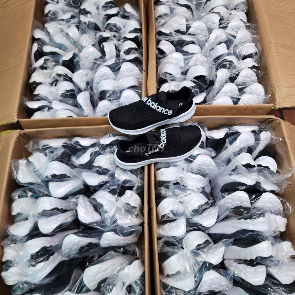 New Balance Fresh Foam Arishi Gore-T. Mua bán Giày dép tại Quận Hoàng Mai Hà Nội được đăng bởi Second hand store hình 1