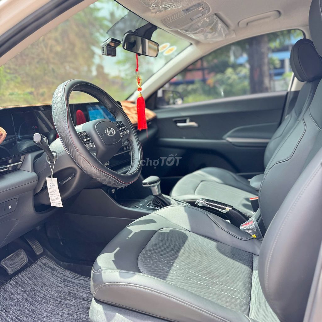 Hyundai Accent 2025 Cao cấp 1.5 AT - 7000 km. Mua bán Ô tô tại Quận Hà Đông Hà Nội được đăng bởi Nguyễn Hà hình 7