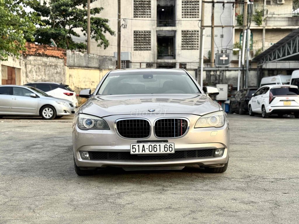 BMW 7 Series 2009 750Li F02 dkld 2011. Mua bán Ô tô tại Quận Tân Phú Tp Hồ Chí Minh được đăng bởi Lê Băng Vinh hình 3