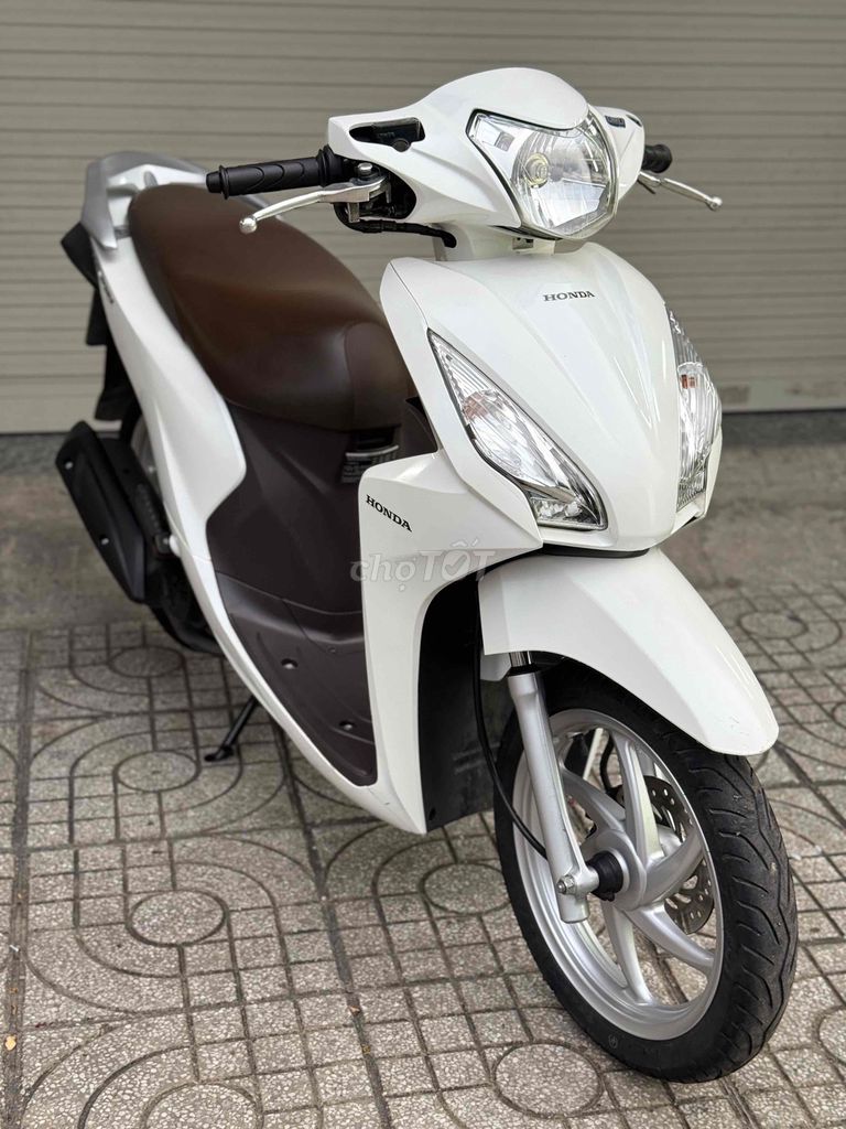 Взнос основного спонсора Honda Vision 2015 BSTP