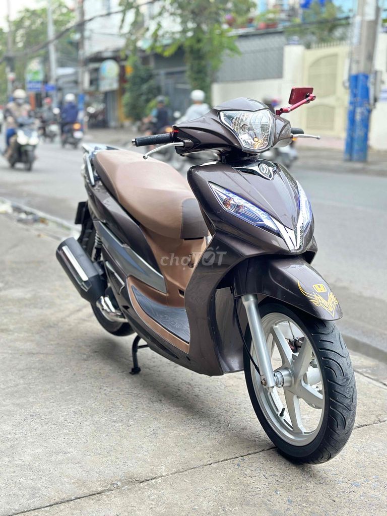 SYM Shark màu Nâu đời 2009 chất xe quá đẹp. Mua bán Xe máy tại Thành phố Thủ Đức Tp Hồ Chí Minh được đăng bởi Xe máy Anh Thư hình 6