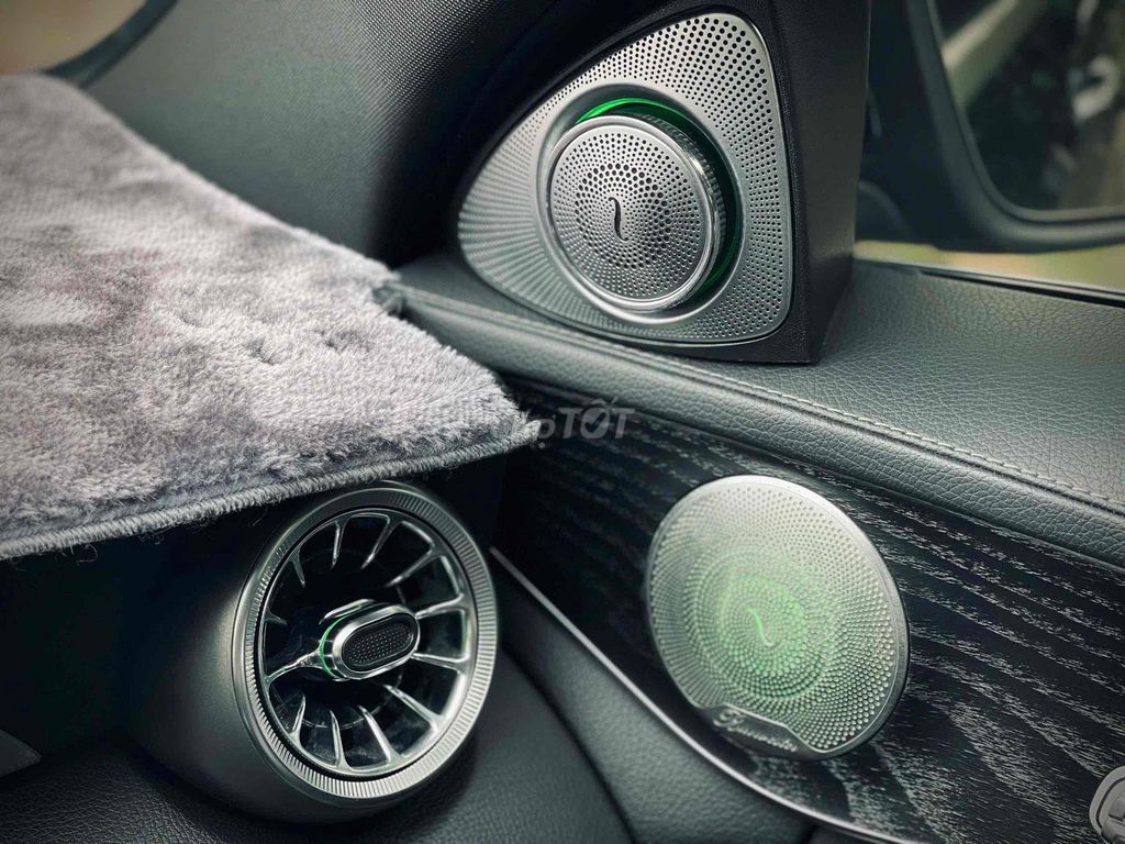 Mercedes Benz C Class 2015 C250 AMG - 80000 km. Mua bán Ô tô tại Quận Bình Thạnh Tp Hồ Chí Minh được đăng bởi kim hạo thiên hình 13