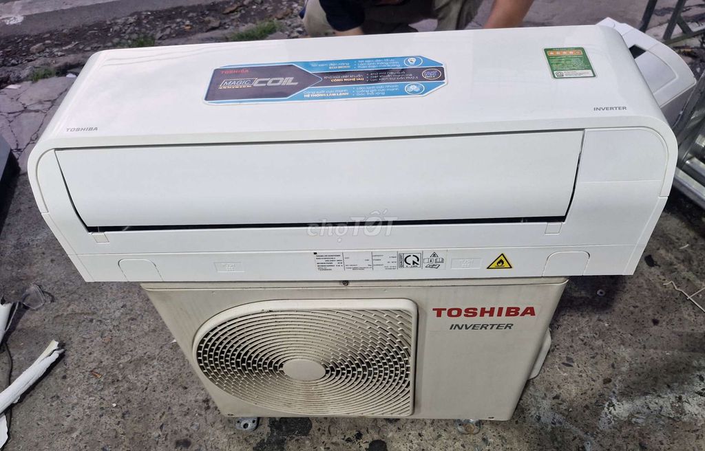 Máy lạnh toshiba 1hp inveter bao trọn gói lắp đặt