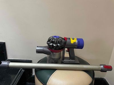 Thân máy hút bụi cao cấp chính hãng Dyson V7. Mua bán Nội thất, đồ gia dụng khác tại Quận Tân Bình Tp Hồ Chí Minh được đăng bởi Super