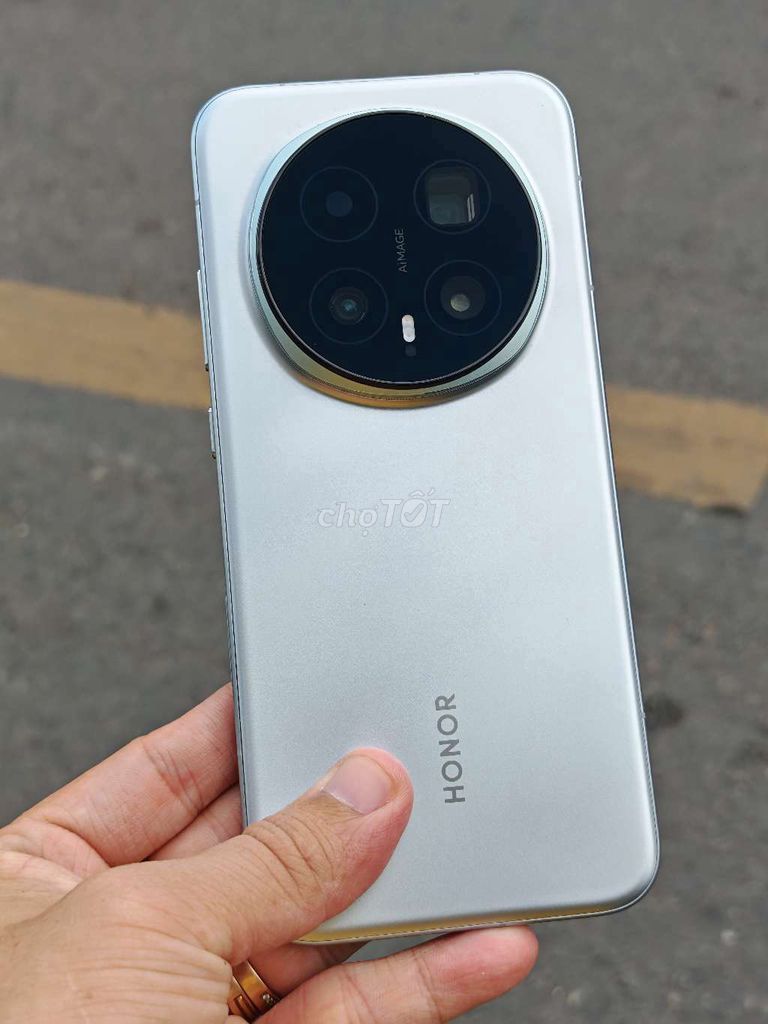 Honor Magic 8 Pro 16GB/512GB Bạc 99%. Mua bán Điện thoại tại Quận Bình Tân Tp Hồ Chí Minh được đăng bởi Anh Rin hình 1